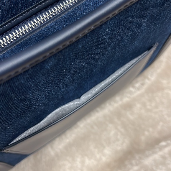 KATE SPADE NEW YORK Slide Daisy Tote - Picture 6 of 17